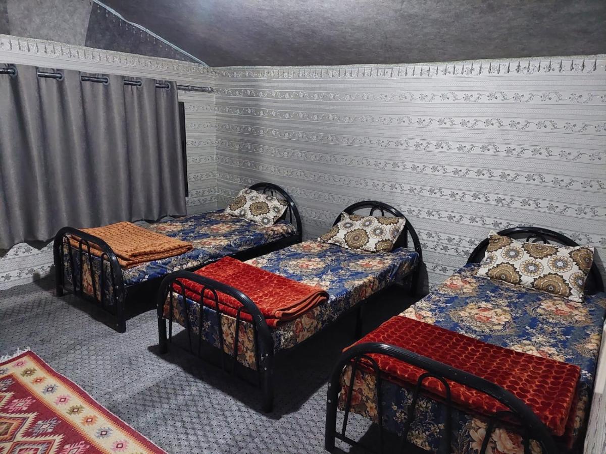 Wadi Rum Oryx Hostel & Tours Esterno foto