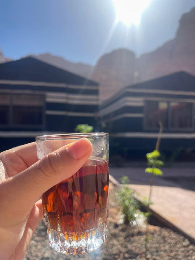 Wadi Rum Oryx Hostel & Tours Esterno foto