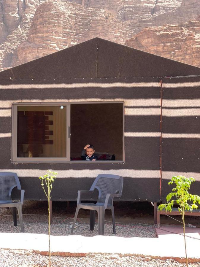 Wadi Rum Oryx Hostel & Tours Esterno foto