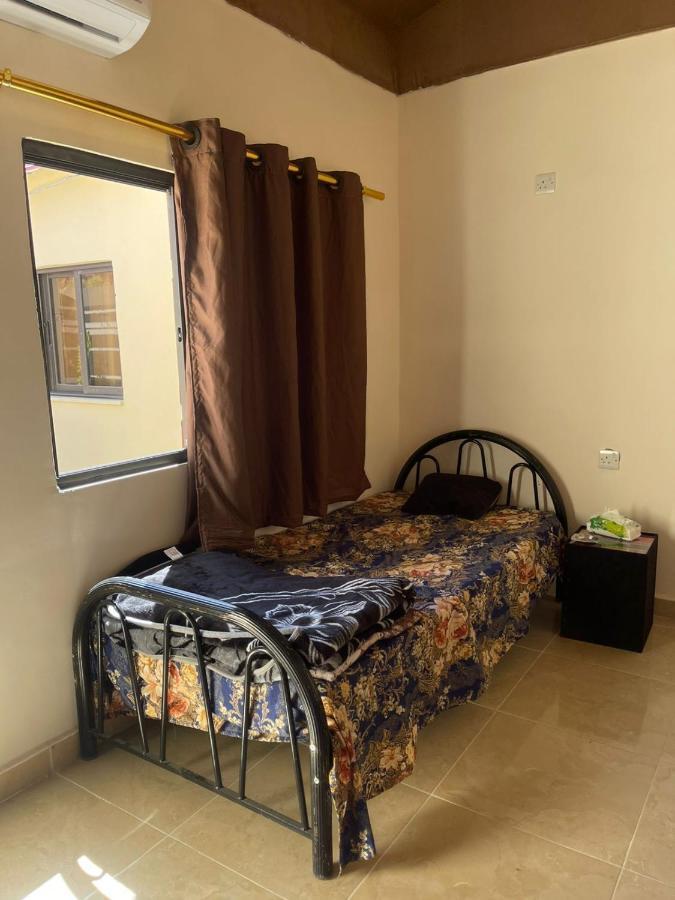 Wadi Rum Oryx Hostel & Tours Esterno foto